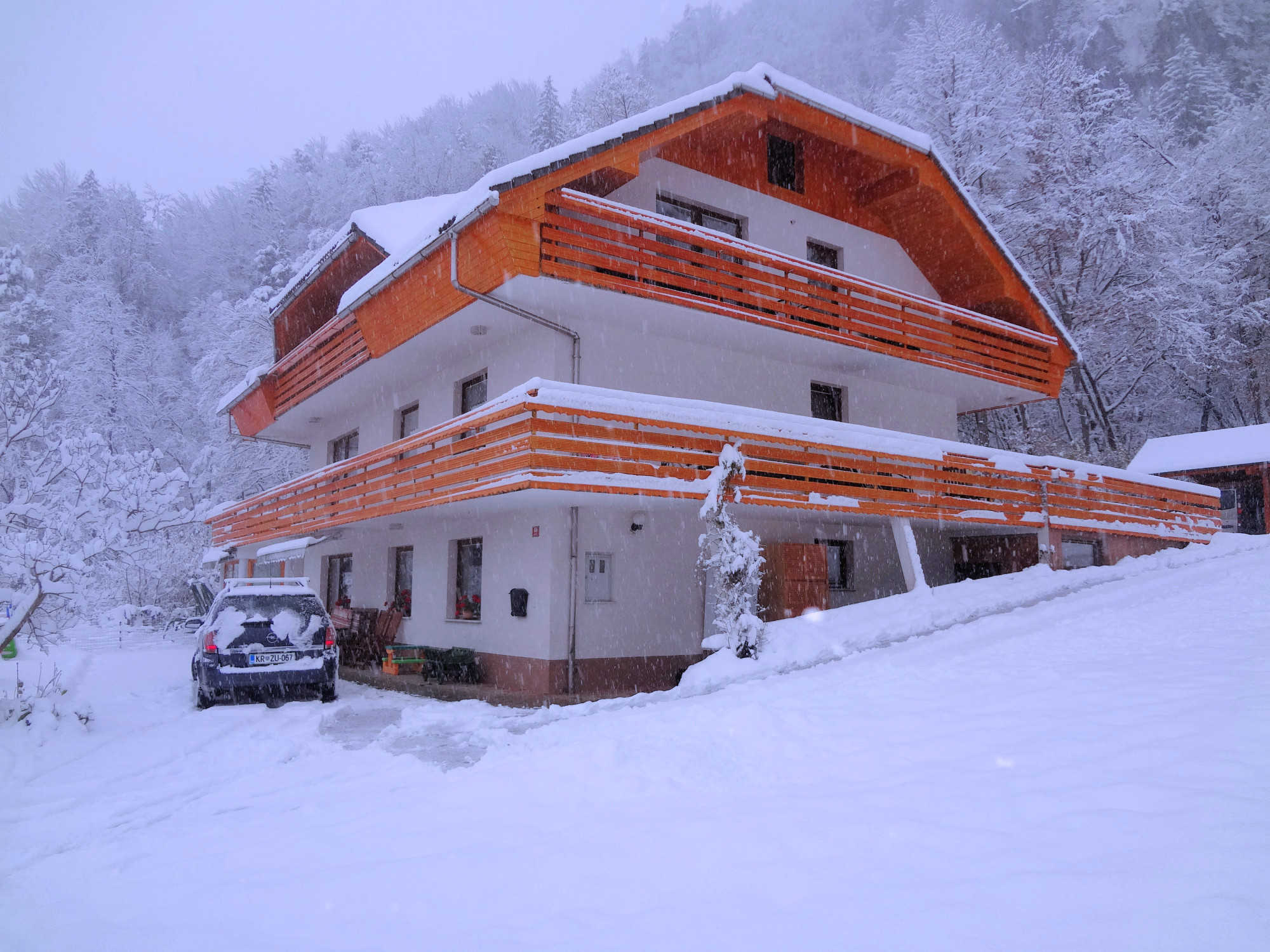 Photo Gallery Apartments Fine Stay in Winter with a Covering of Snow