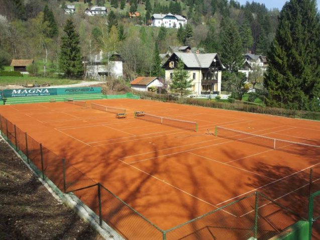 Outdoor tennis courts near Lake Bled