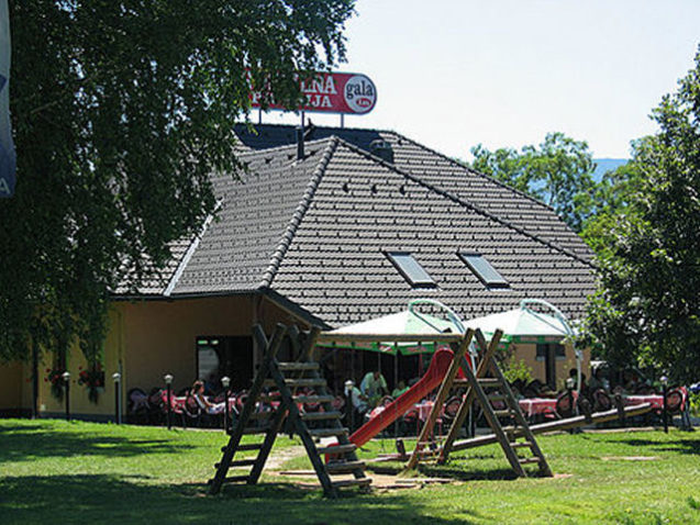 Children's playground nearby restaurant Gala In