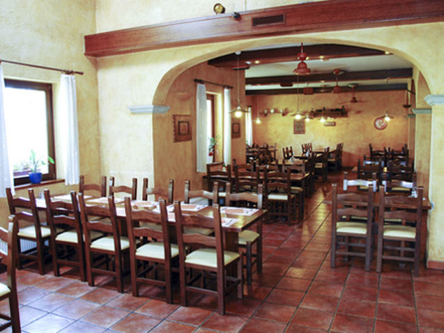 Restaurant Gala In Lesce