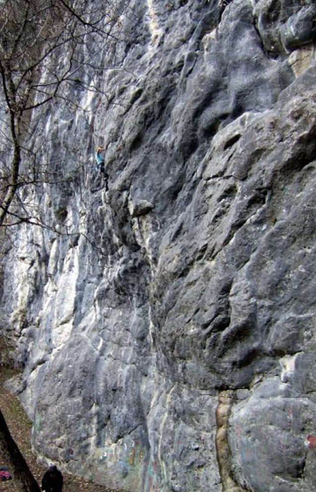 Sport climbing in Pec under Bodesce