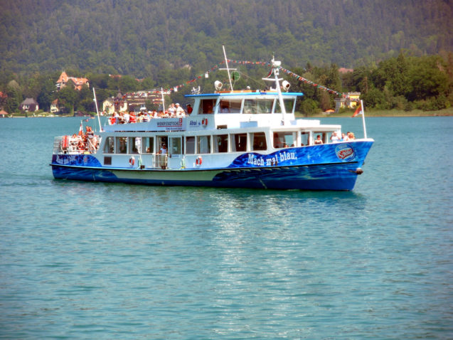 lake-woerthersee-tourist-ship-02