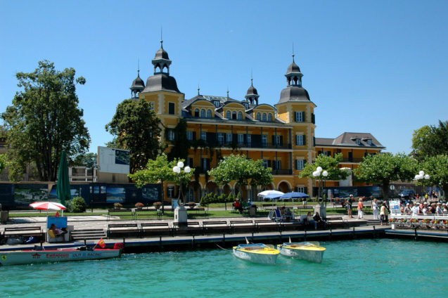 velden-castle-lake-woerthersee