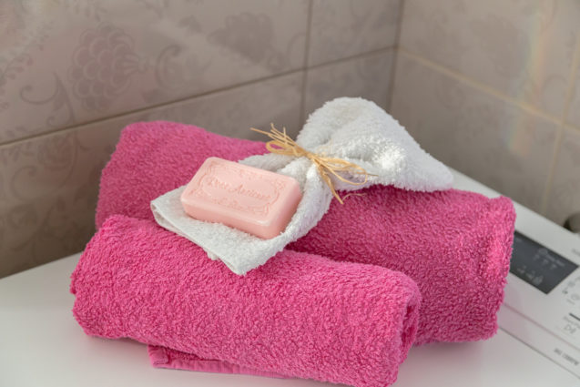 Towels in the bathroom of the Modern Apartment With Balcony and Terrace, Apartments Fine Stay