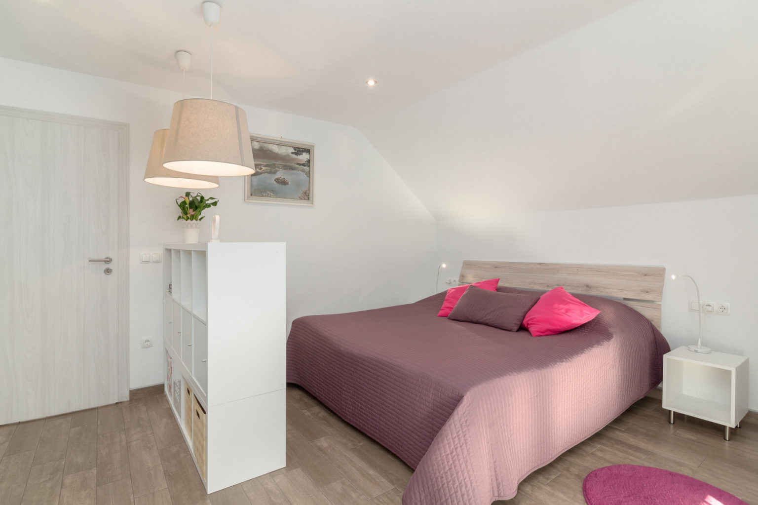 A closer look at Second Floor Luxury Apartment With Balcony Home With Private Balcony Veranda