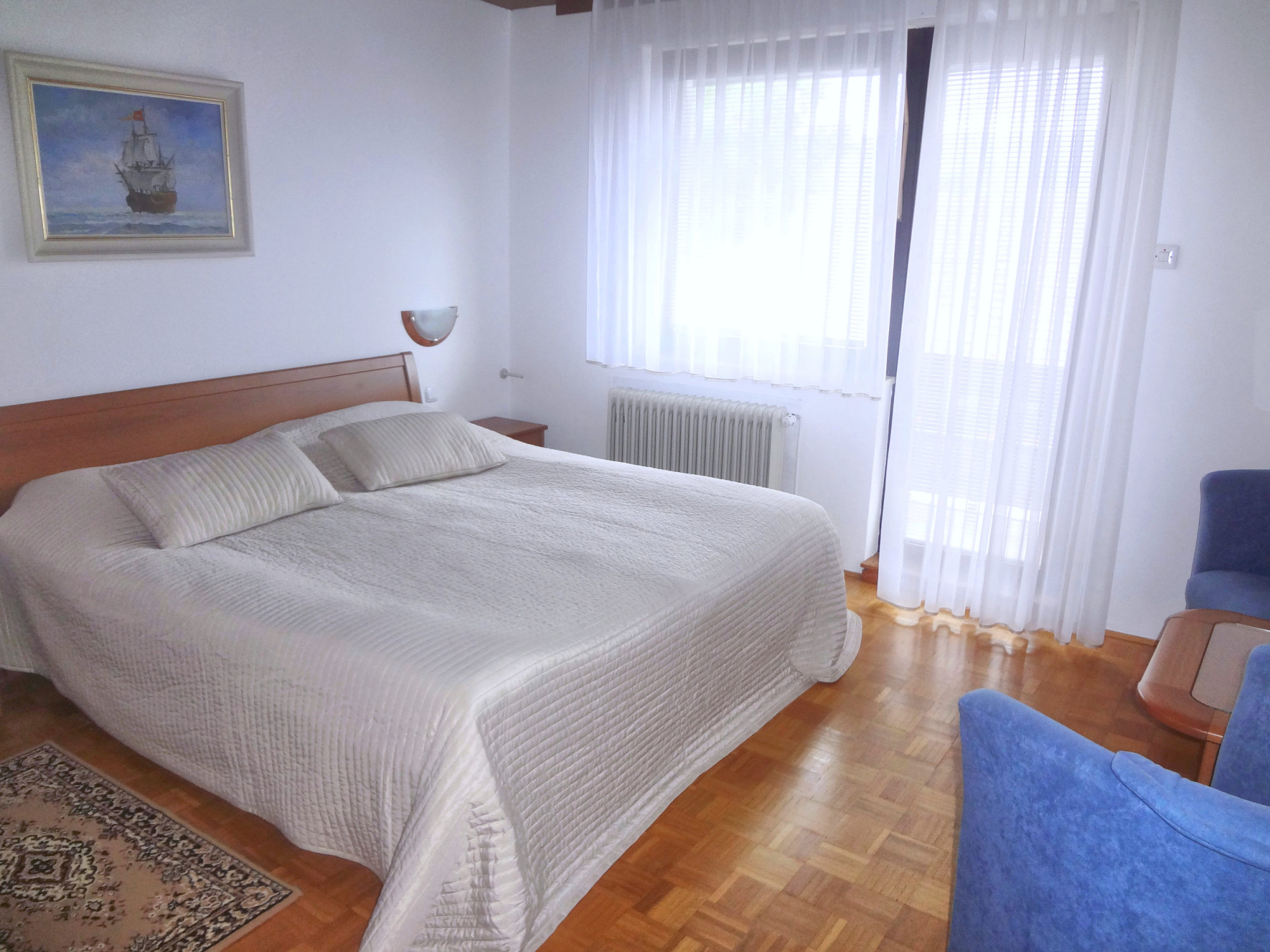 Spacious Apartment with 2 Balconies at Apartments Fine Stay Bled