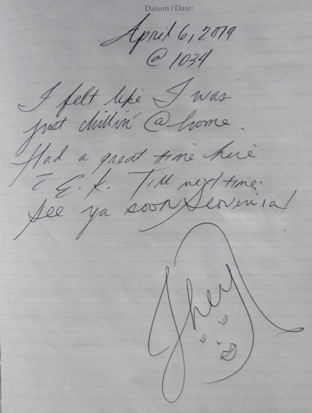 A guestbook note from a guest from Florida, USA who stayed in the Modern Apartment With Balcony at Apartments Fine Stay in April 2019